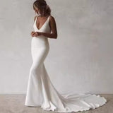 alien invasion dress to impress White Fishtail Dress 2024 Spring and Summer New Deep V-neck Slim Backless Trailing Wedding Dress party dress